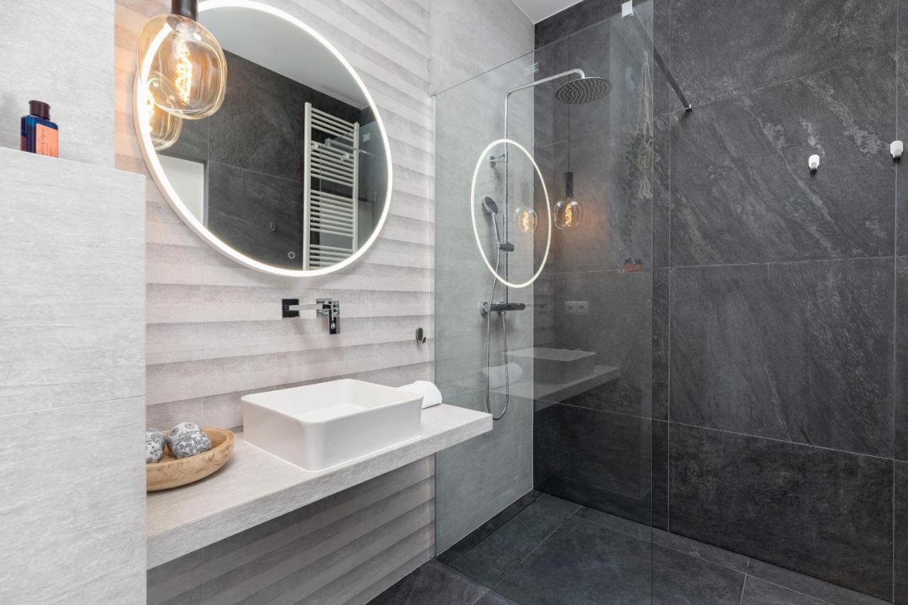 Luxurious Apartment Rakowicka Krakow By Renters Prestige Exterior photo