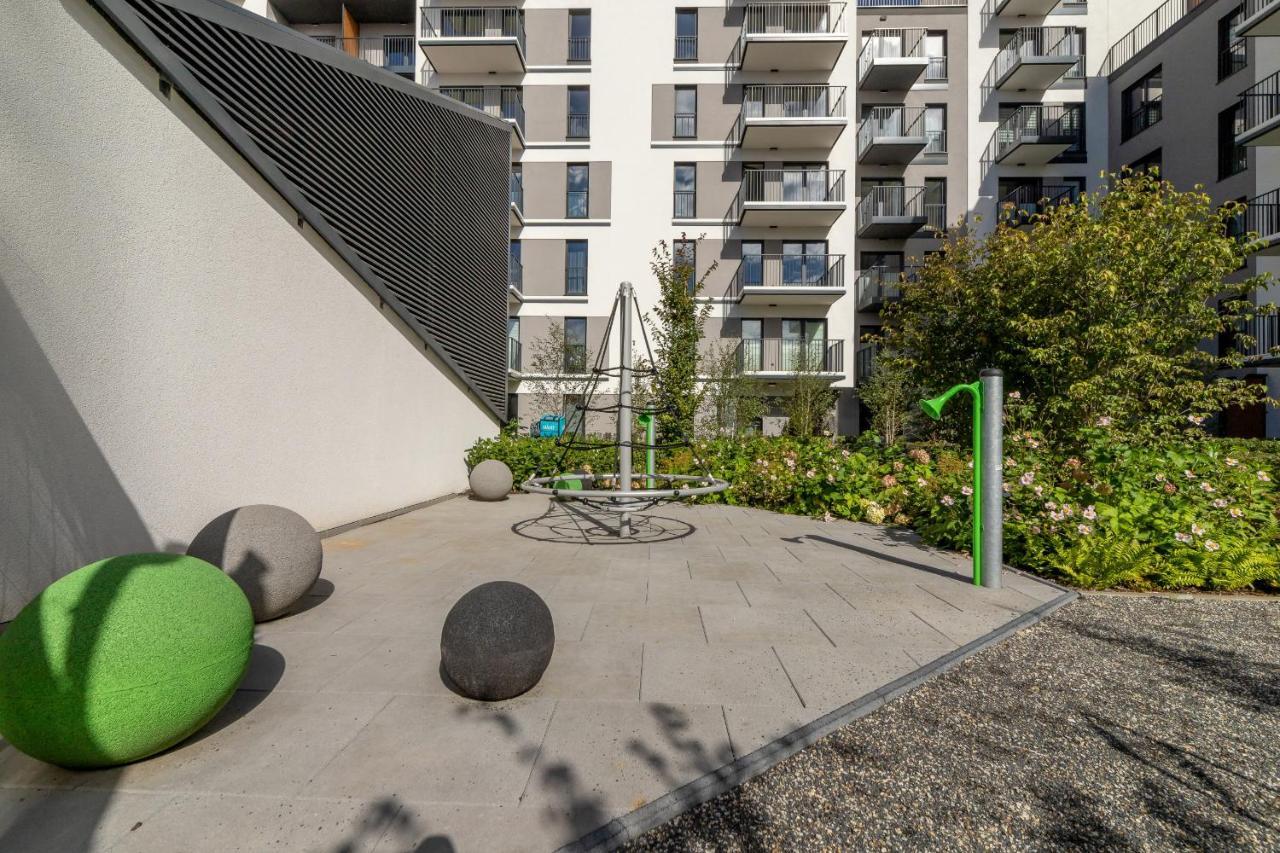 Luxurious Apartment Rakowicka Krakow By Renters Prestige Exterior photo