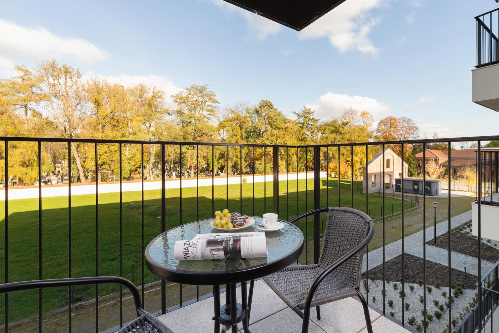 Luxurious Apartment Rakowicka Krakow By Renters Prestige Exterior photo